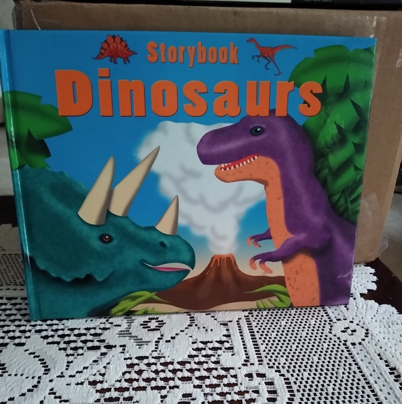 Sold Out Dinosaur Books - Picture 5 of 5